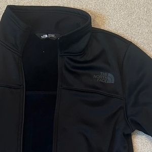 Men’s zip front North Face fleece
